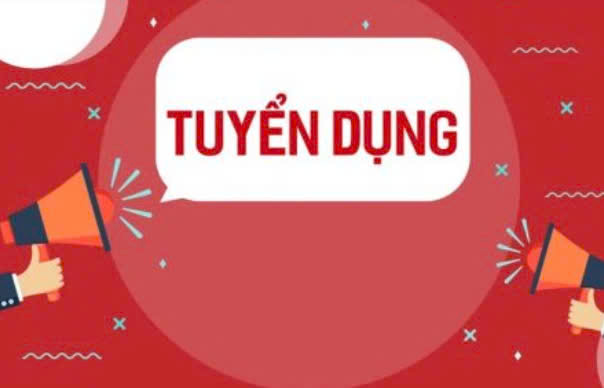 Nhân viên bất động sản