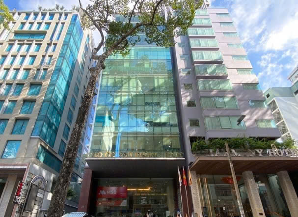 Cty bất động sản